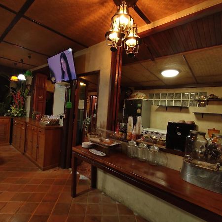 Baansuan Lychee Maeklong Resort Ampawa Amphawa Eksteriør billede